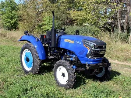 Трактор Русич TE-244 (8+8)